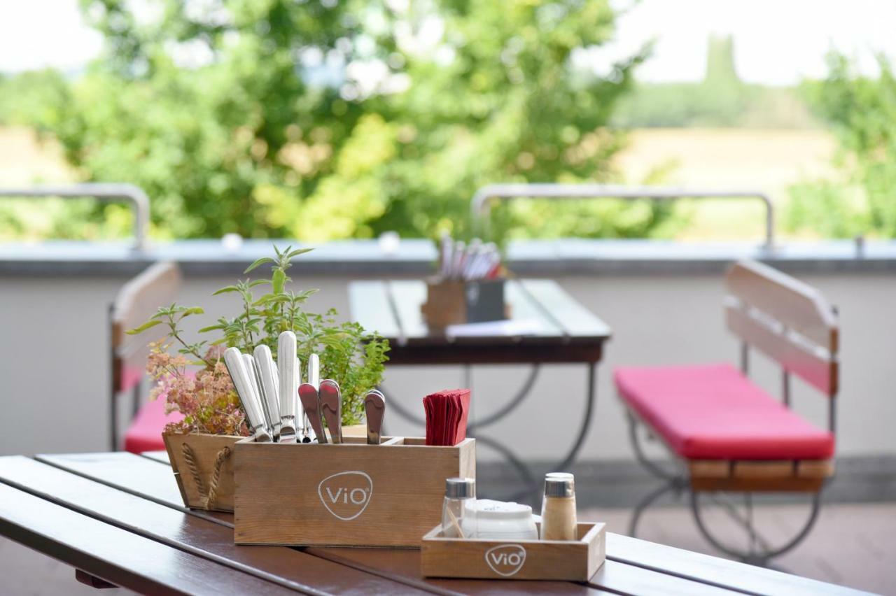 Hotel Amedia Elbpromenade 3*
